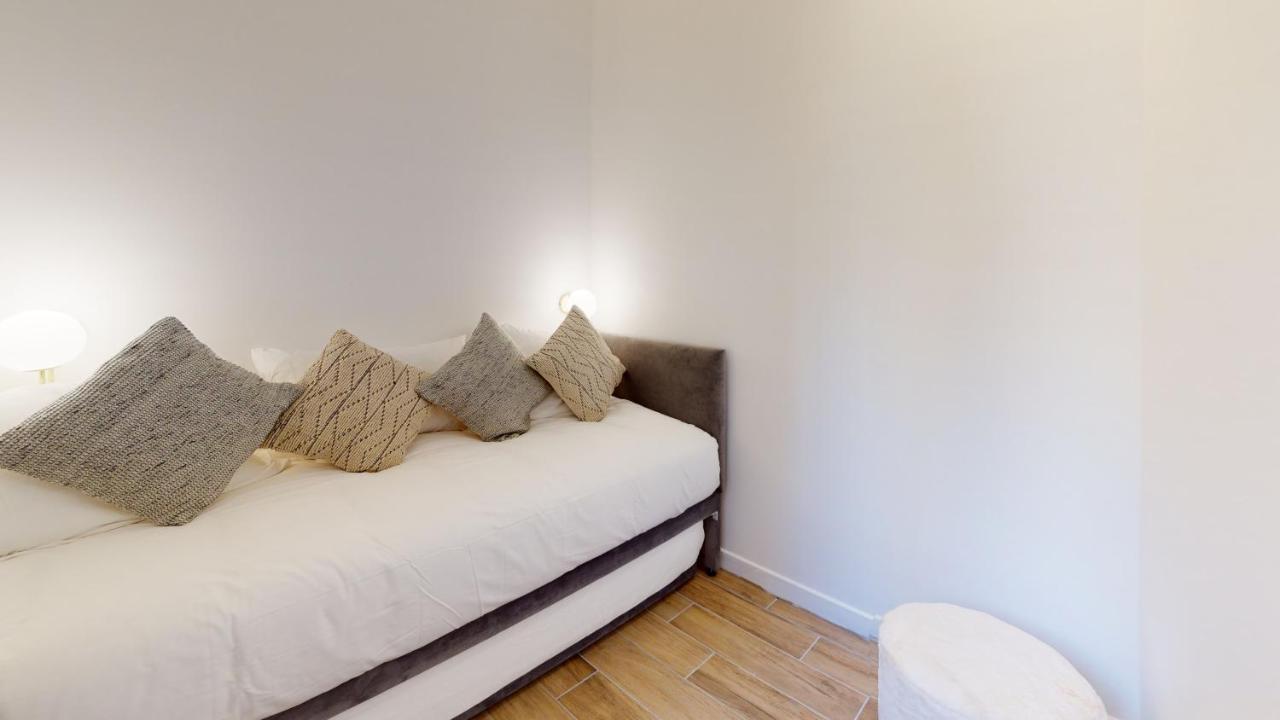 Superb And Cosy 2br In The Heart Of ! 3p Appartement
